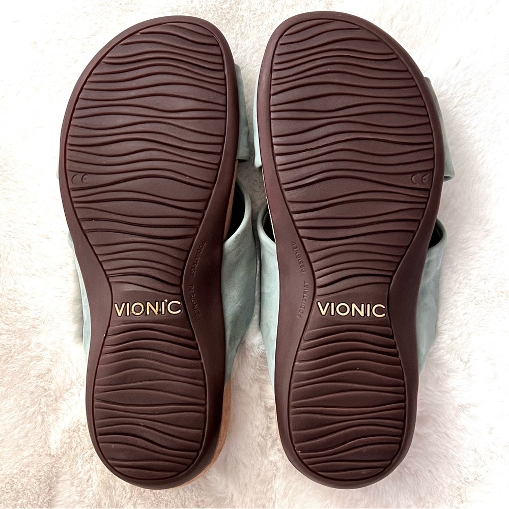 Vionic Shelley Slide Sandal Mint Color Soft Buttery Suede Size 6 - Picture 6 of 13